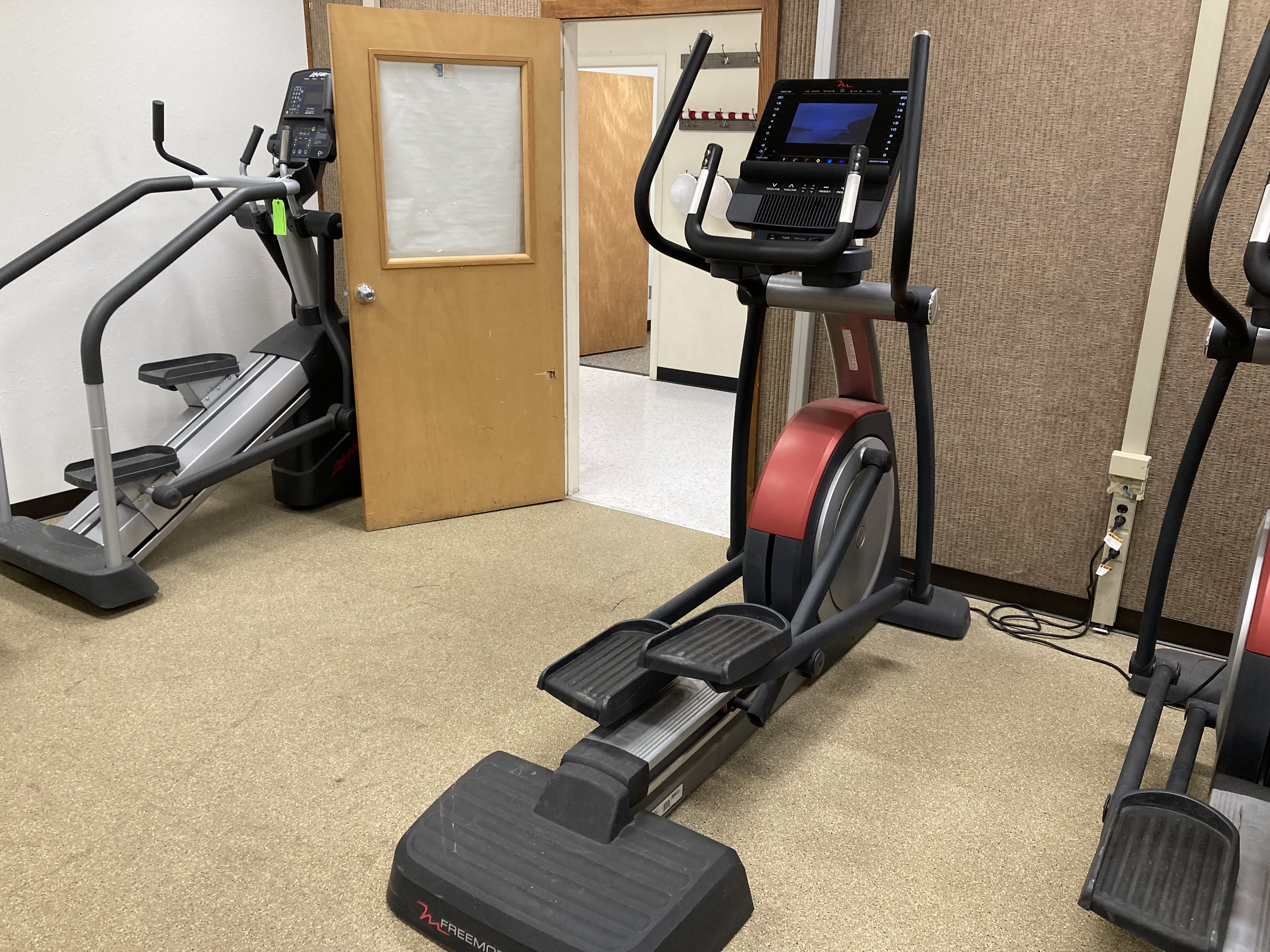 Free Motion Elliptical Model FMEL84410.3 #2